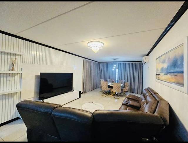 2 BEDROOM PROPERTY TO RENT IN BROADACRES